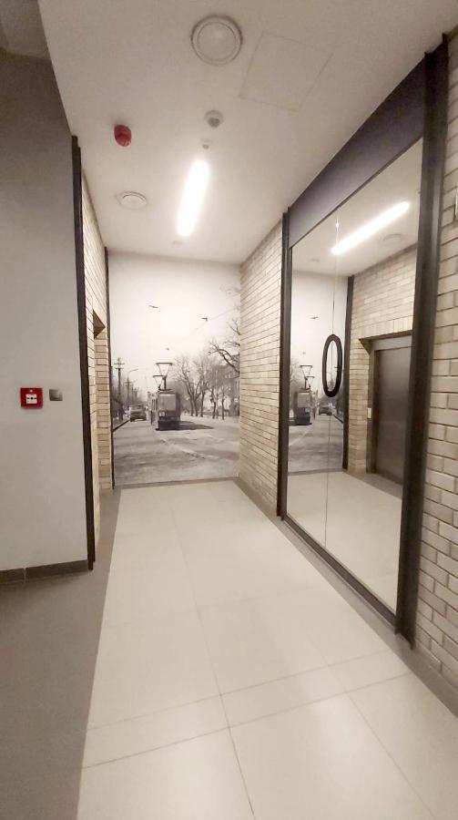 Апартаменты Apartament Zajezdnia Wrzeszcz Гданьск Экстерьер фото